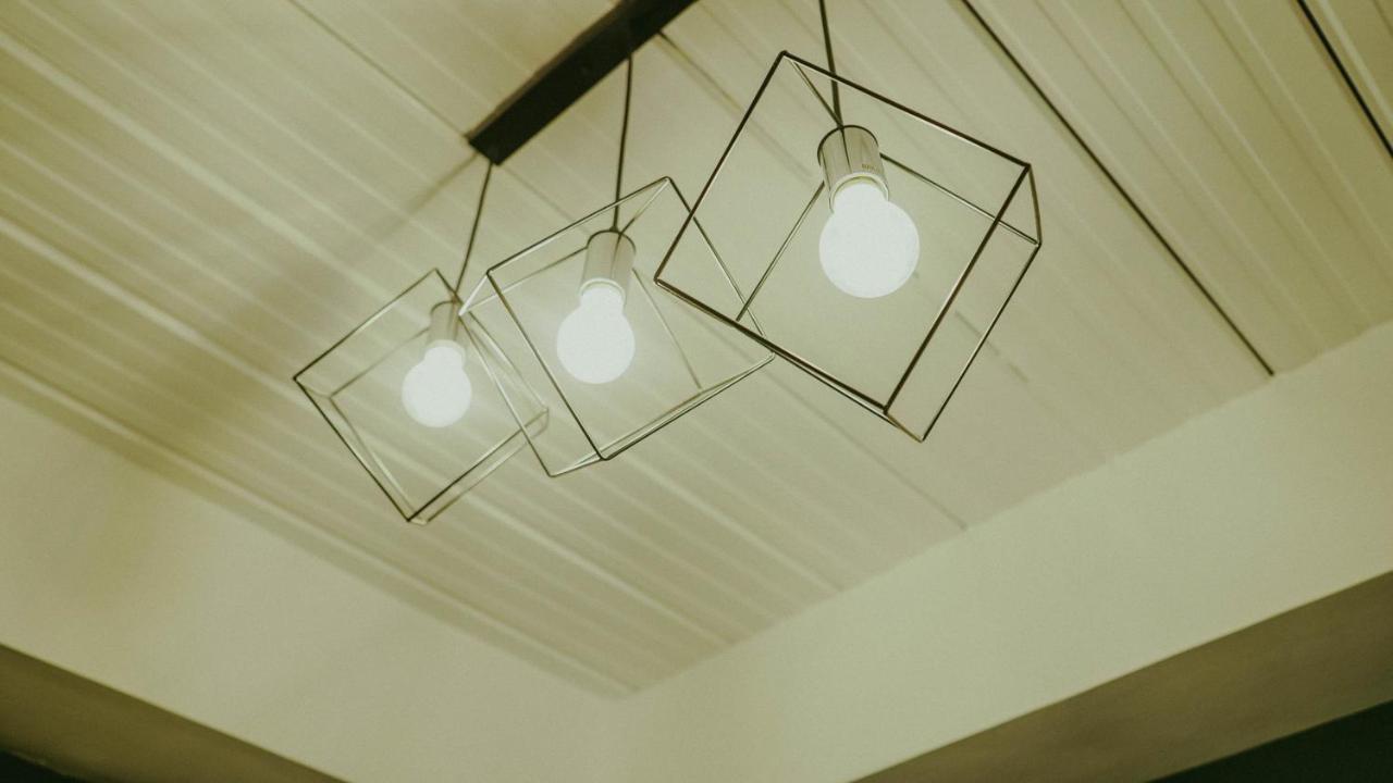 2428 Suites Urdaneta エクステリア 写真
