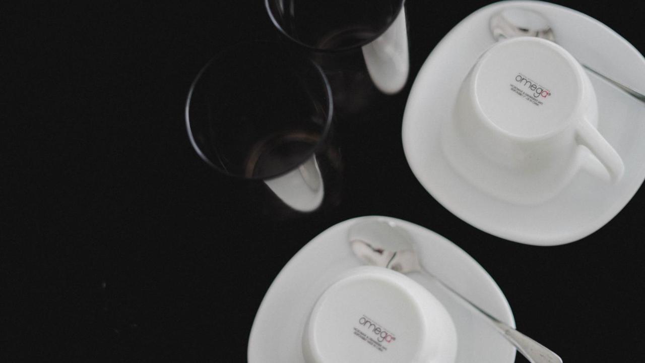 2428 Suites Urdaneta エクステリア 写真