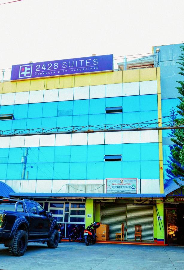 2428 Suites Urdaneta エクステリア 写真