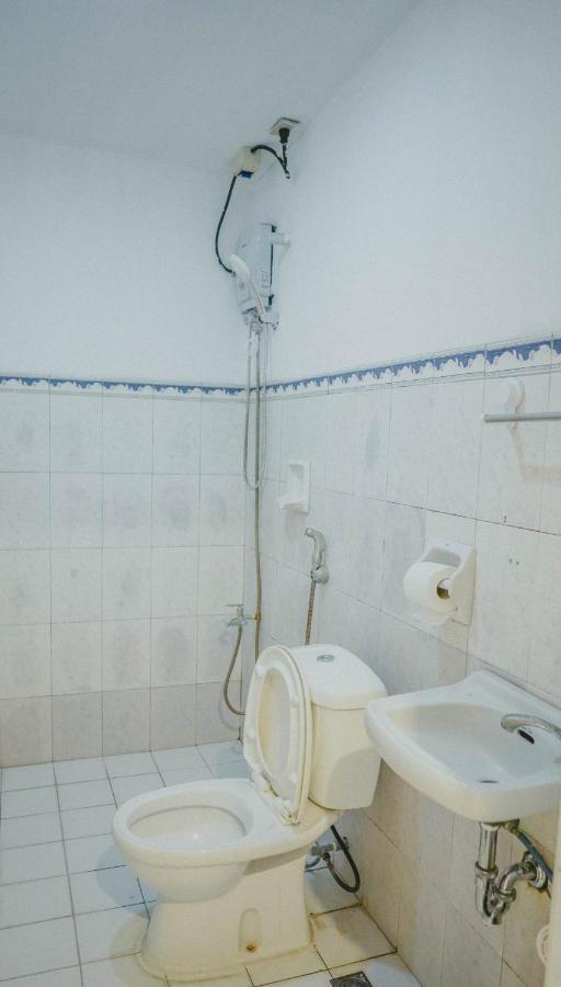2428 Suites Urdaneta エクステリア 写真